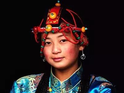 红血丝怎么修复？