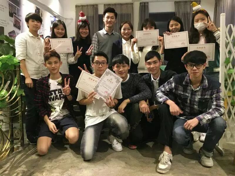 艾故事第十四期我与艾晨斯