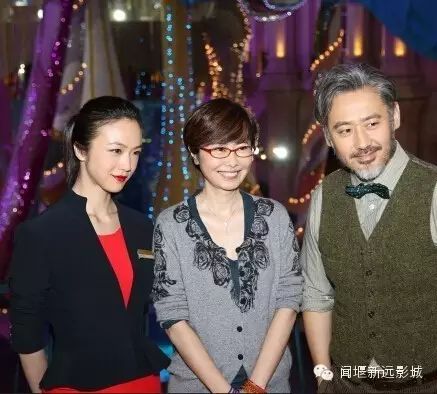 汤唯携《北西2》做客视频直播 自曝骑摩托车受伤