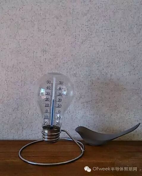 区区7块钱的破灯泡 在日本家饰界却成了香饽饽