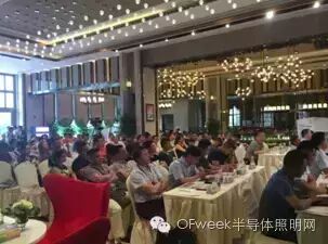 “灯人”汇聚西永，共赢锦绣“钱”程