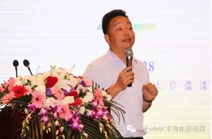 “灯人”汇聚西永，共赢锦绣“钱”程