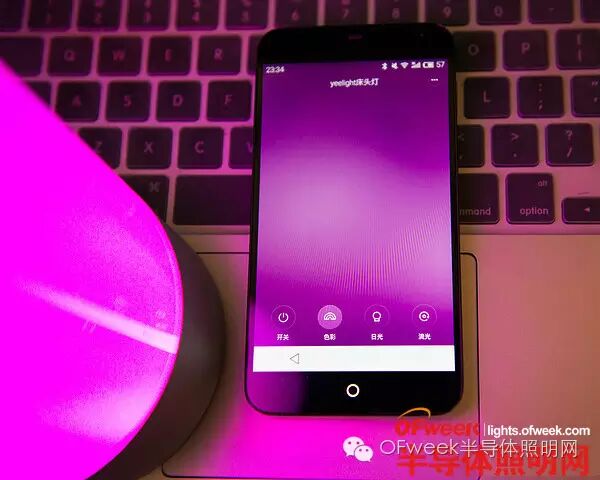 小米灯厂Yeelight的智能床头灯、灯泡、台灯等四款产品对比评测