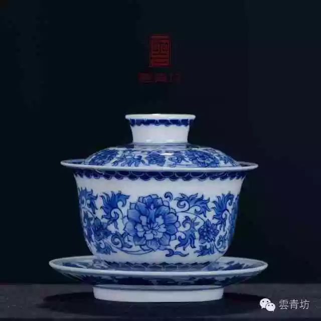 云青坊|景德镇手绘青花满工缠枝芙蓉盖碗