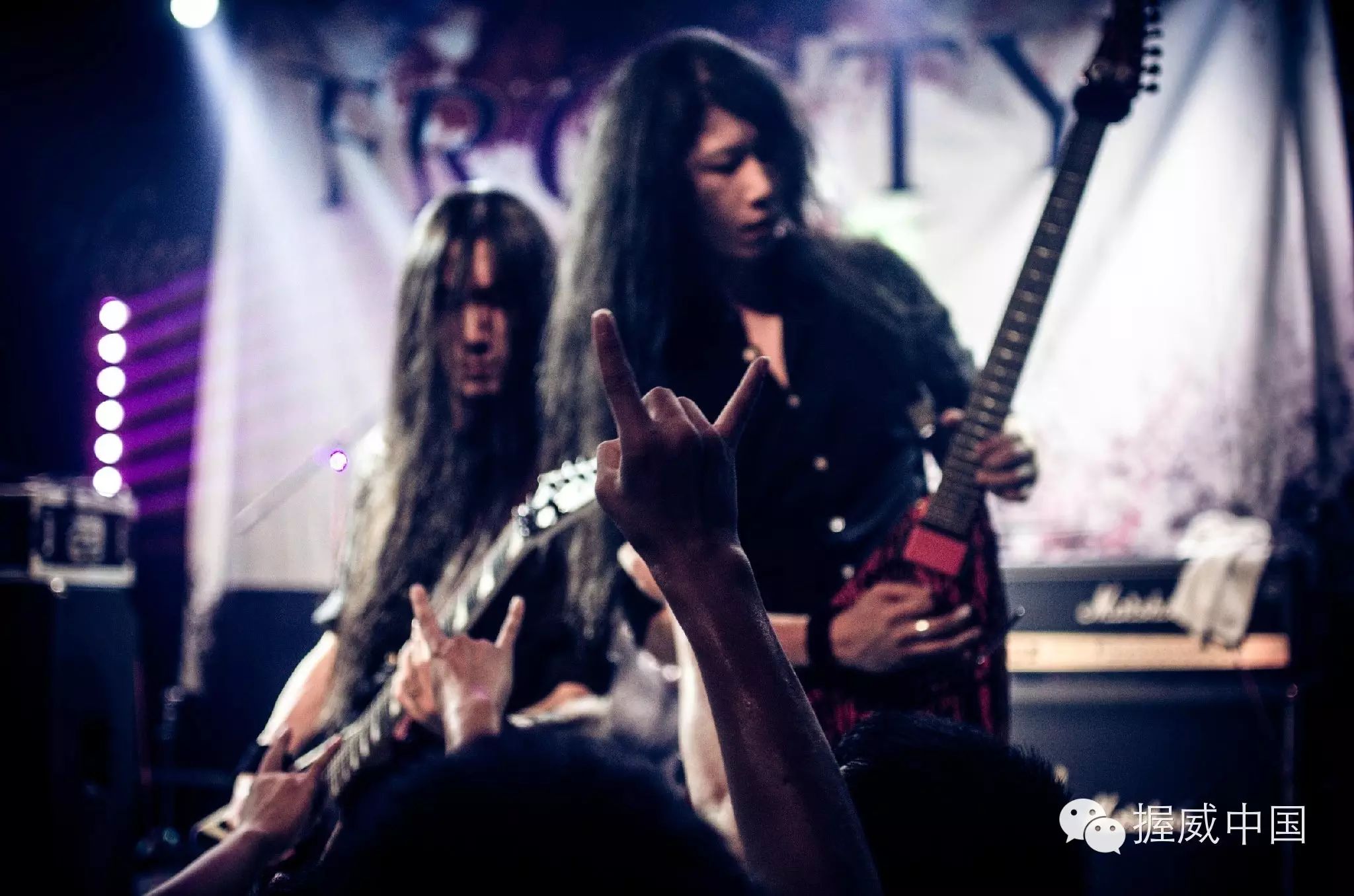 seymour duncan 代言人再添霜冻前夜乐队吉他手