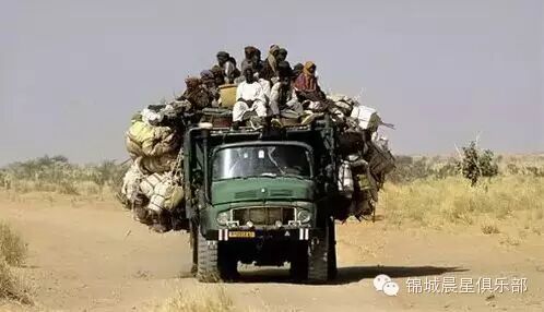 世界各国gdp排名_人均gdp800美元