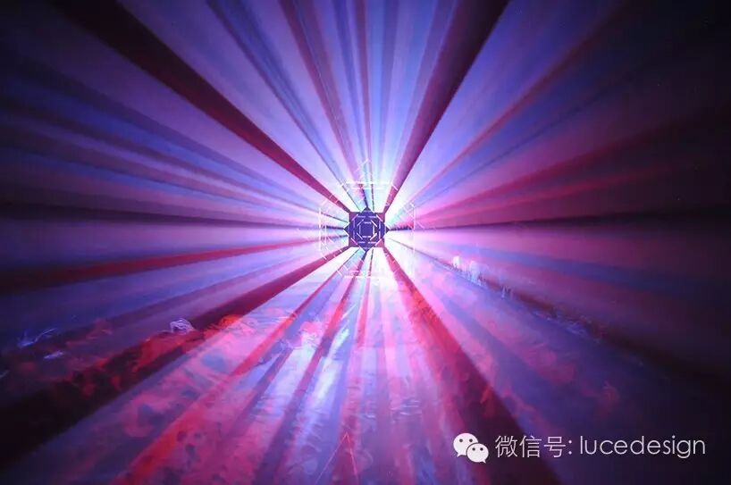 五光十色的视听装置-hara