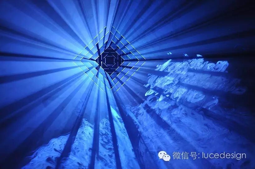 五光十色的视听装置-hara