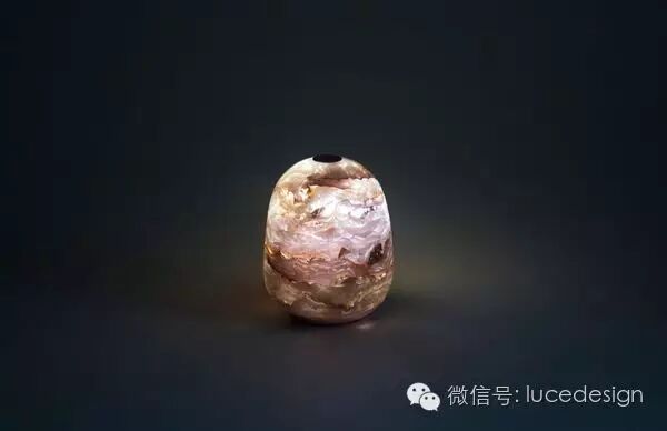 【最设计】一束微光，默默的陪伴。