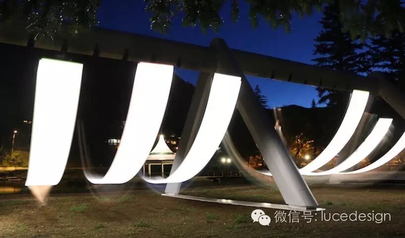 The swings，会弹奏的音乐秋千！