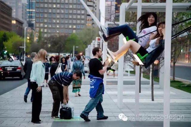 The swings，会弹奏的音乐秋千！