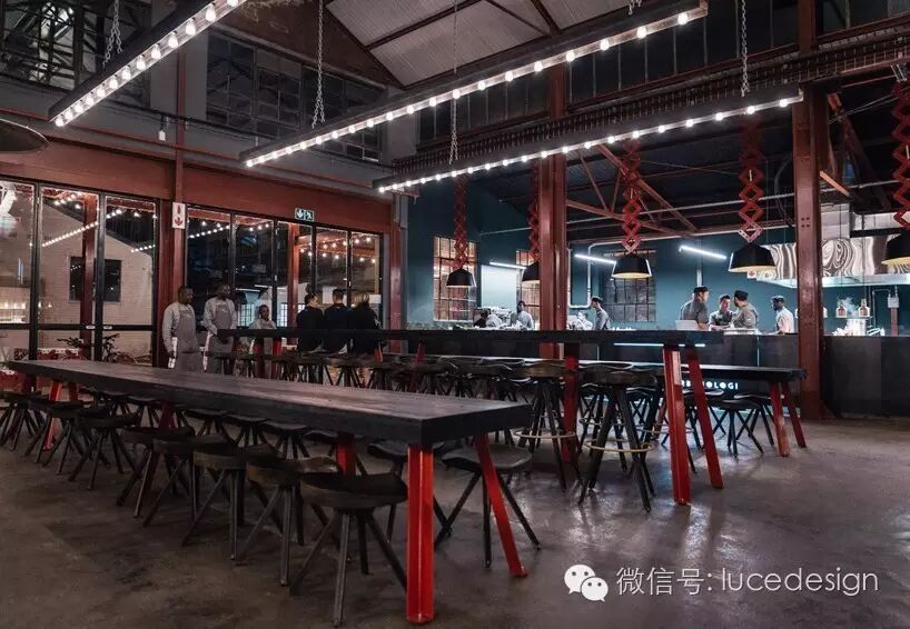 废弃仓库的华丽变身