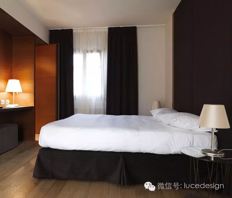 绿色的酒店照明、水景与能源