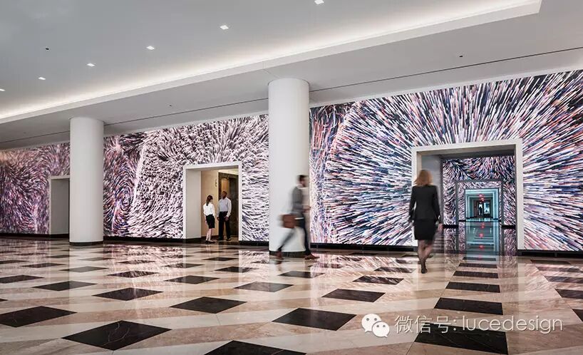 【最设计】巨型动作感应播放装置，移动的画面！