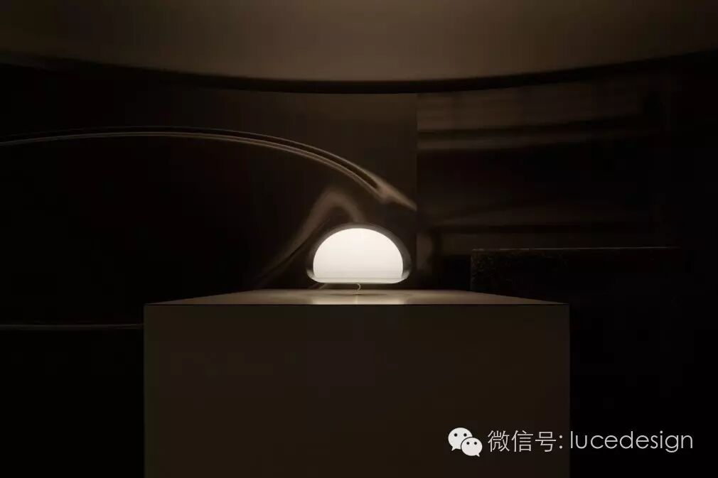 【最设计】穿越时空的悬浮灯