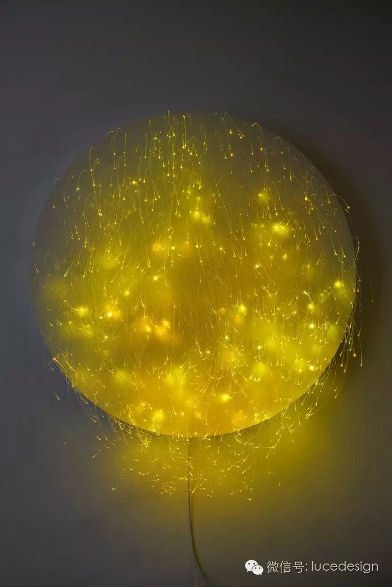 【最设计】一轮绚烂的星火