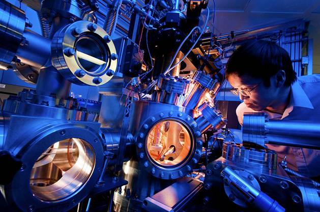 ۡHypersapce& ͩThe Shape of Inner Space