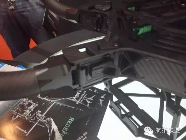 【聚焦】BIRTV2015影视设备展上的航拍器材