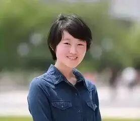 安徽省理科头名冯沁雪，分数708分。 从小学习小提琴