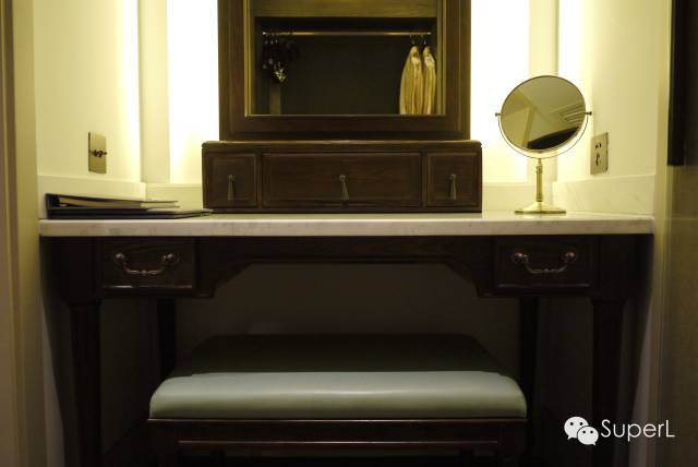 惊鸿一梦 <wbr>湖边邨