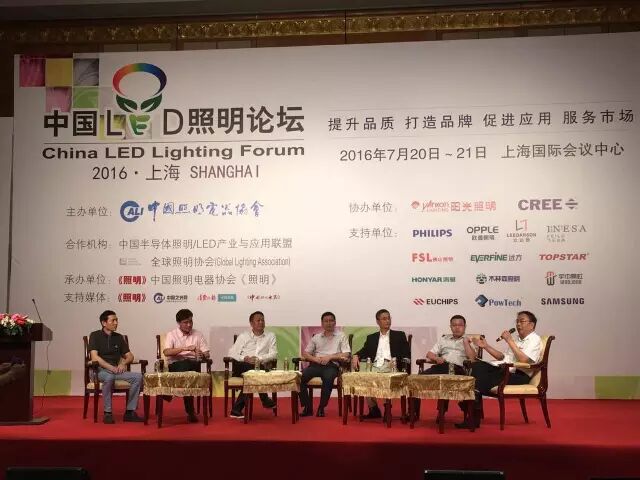 这两天都在转的一个论坛，到底什么来头？