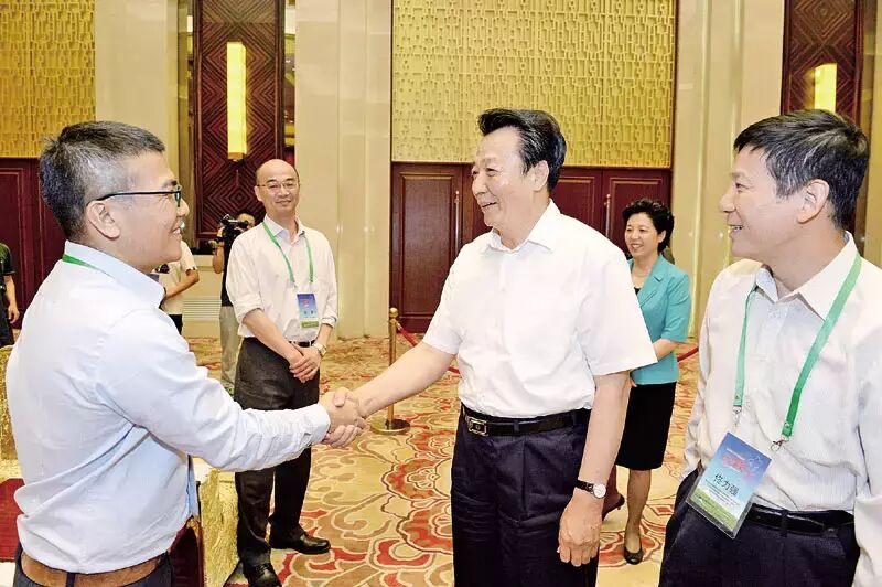 ���������������ɫ�����С��������ɹš�����ý����