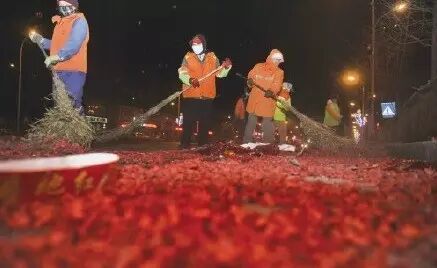 【后续】环卫大爷身份曝光，真相就在这里！867 / 作者:糖醋排骨 / 帖子ID:111987