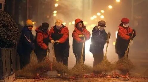 【后续】环卫大爷身份曝光，真相就在这里！906 / 作者:糖醋排骨 / 帖子ID:111987