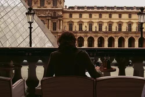 情感实验室| 男人出轨和女人出轨有何不同？