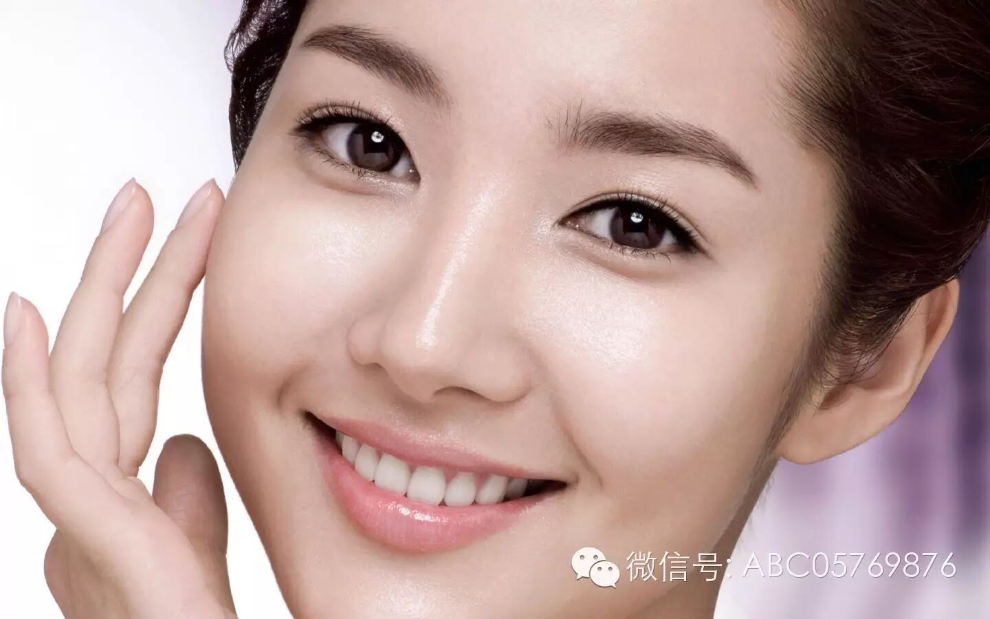 伊能静46岁做什么....