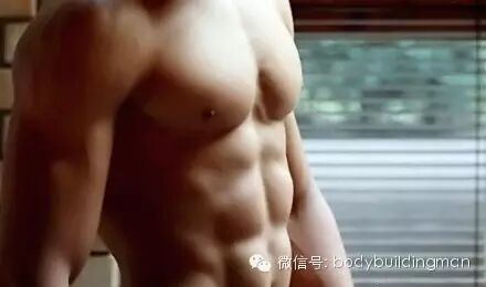 怎么锻炼才能练出腹肌_练出腹肌的征兆_锻炼身体练出腹肌