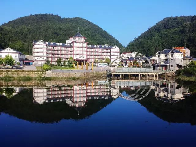 00,黄四姐牵手刘三姐文化旅游推广活动周将在建始花坪镇小西湖正式