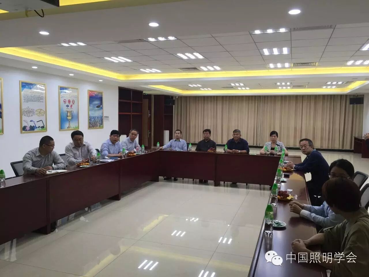 广东省中山市小榄镇“中国半导体智能照明创新基地”通过专家评审