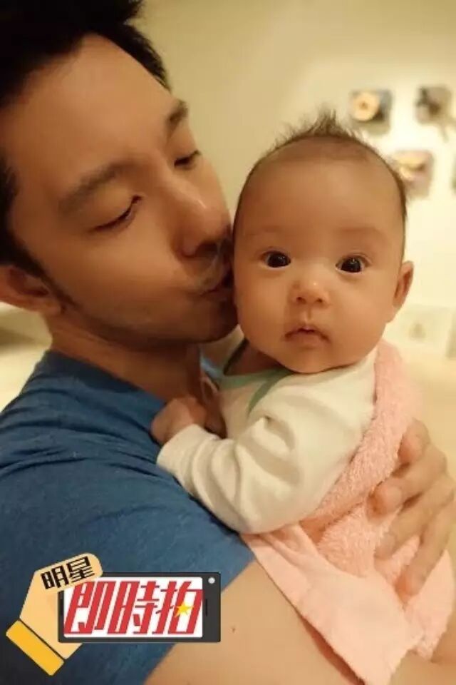 立威廉混血女儿超水灵 大眼睛可爱激萌