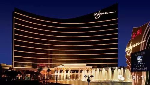 19岁出道,4恋富豪,怀二胎后富豪男友仍未娶……“嫁豪门”是吴佩慈心里迈不过去的那道坎?-怀孕期