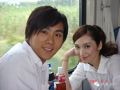 19岁出道,4恋富豪,怀二胎后富豪男友仍未娶……“嫁豪门”是吴佩慈心里迈不过去的那道坎?-怀孕期