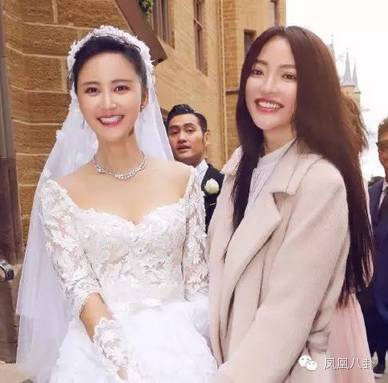 张歆艺婚礼上的闺蜜竟然是她!史上最强变脸,10年前后判若两人