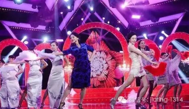 ✎_王姬有如花女儿,却也有自闭症儿子,为治病倾家荡产,直言死不瞑目