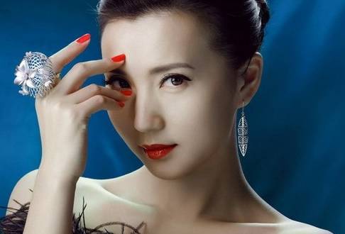 陈好:多少人心中的“万人迷”,“黑历史”过后嫁入豪...