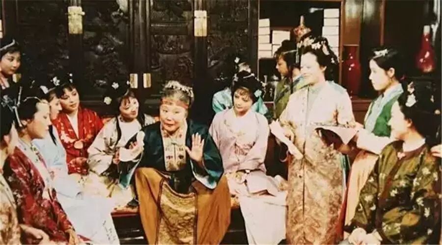 红楼梦诗词全收录，谁解其中味？