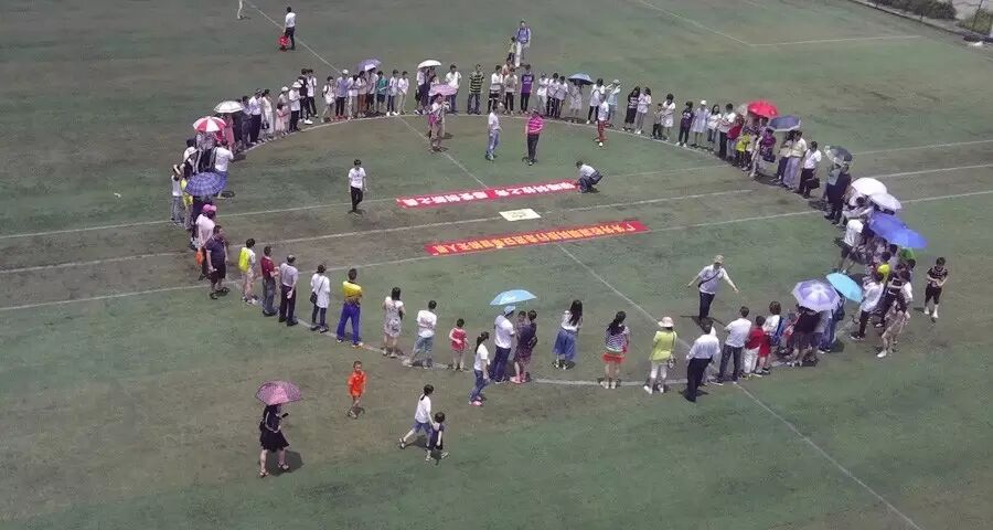 “廣外外校科技行”走進安果無人機 