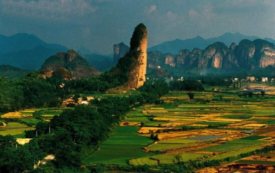 女人看了都会脸红心跳的中国七大自然奇观