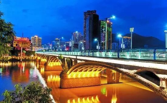 福建省“多管齐下”七条措施推进公共照明改造