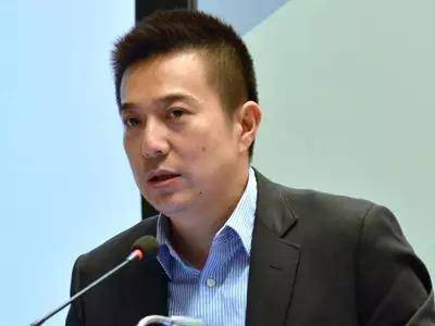 资本是一把光明剑还是黑暗刃？回顾那些和王石一样受伤的男人