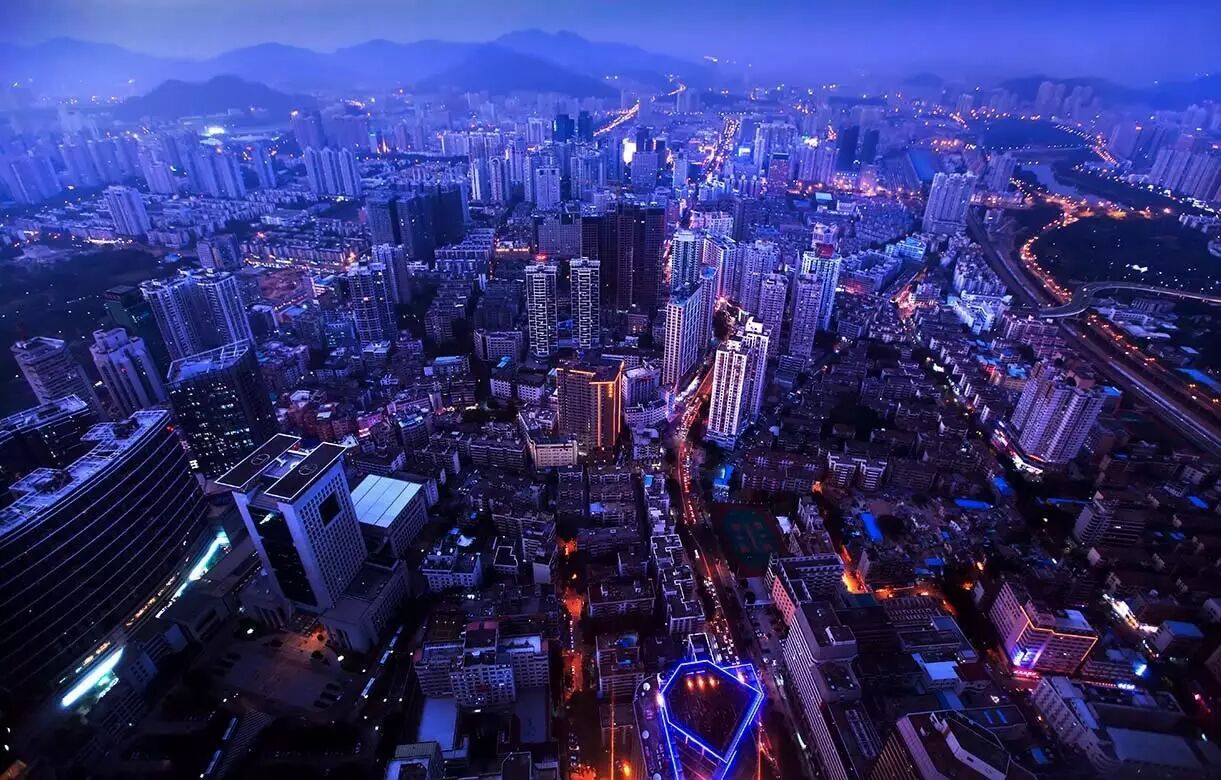 全球LED产业基地快被“掏空啦”，深圳需要关心的不仅是“华为”