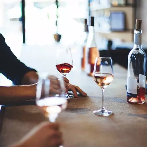 这10条葡萄酒礼仪请认真记住，因为“书到用时方恨少”！