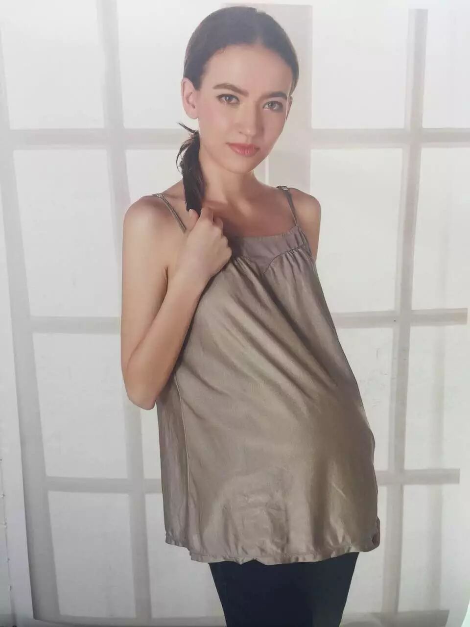 女神Queen S怀二胎逆天美照!武广孕期神器让准妈妈美丽舒适两不误-怀孕期