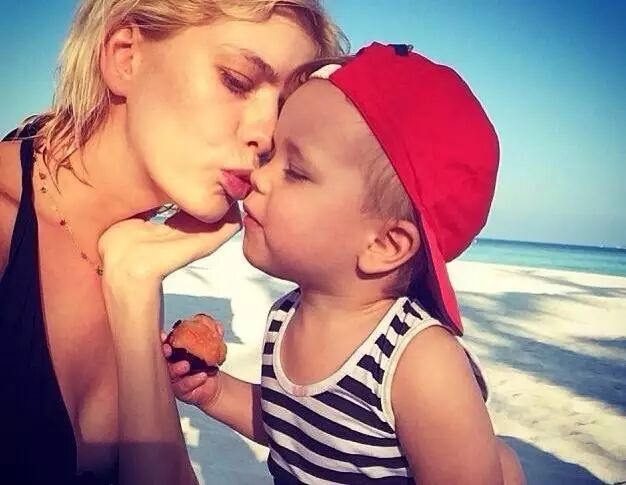 女神Queen S怀二胎逆天美照!武广孕期神器让准妈妈美丽舒适两不误-怀孕期