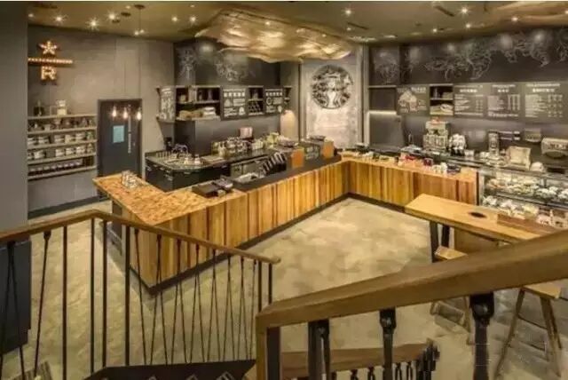 是什么让我们记住一家店并持续消费？