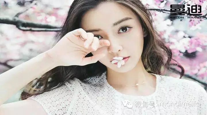 曼迪  Angelababy《樱花说》唯美写真,少女情怀美到爆!